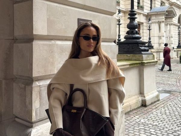 Cozy Minimal Scarf Styling for Winter&nbsp;🤎